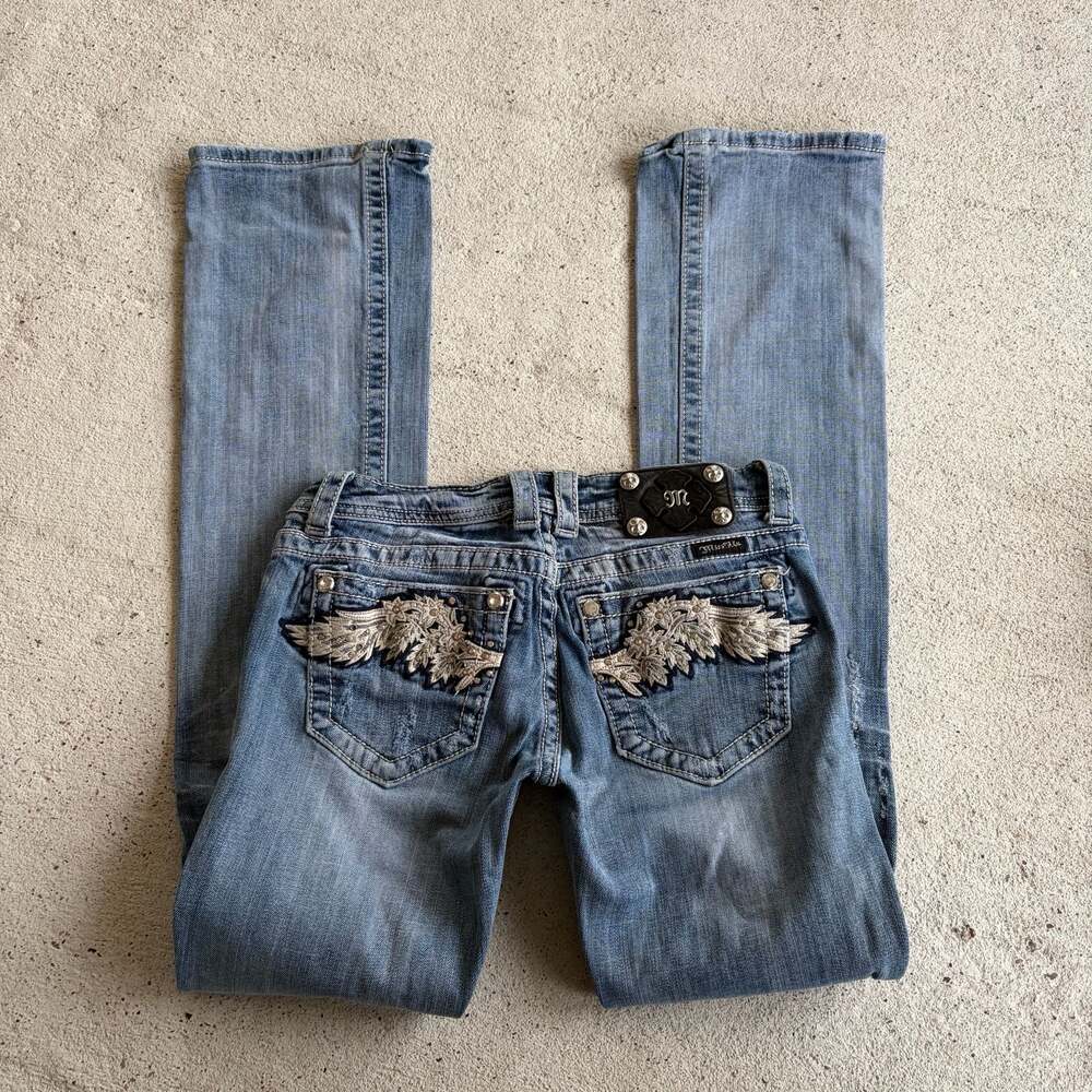 Women's Miss Me Jeans Low Rise BootCut Embellished Wings Size 27